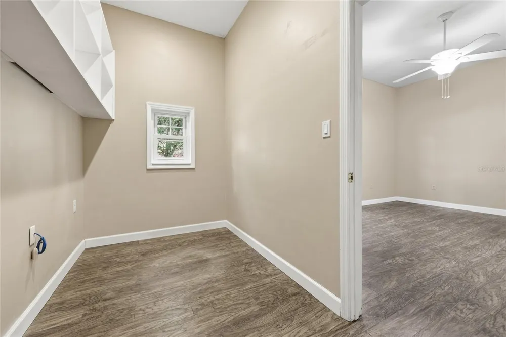 19513 NW 240TH LANE High Springs, FL 32643