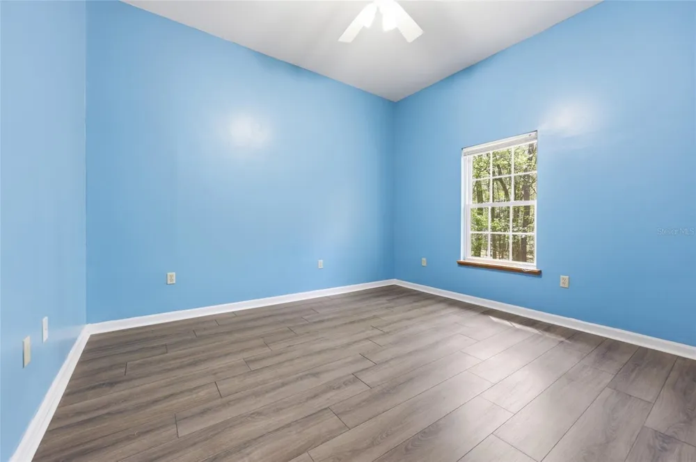 19513 NW 240TH LANE High Springs, FL 32643