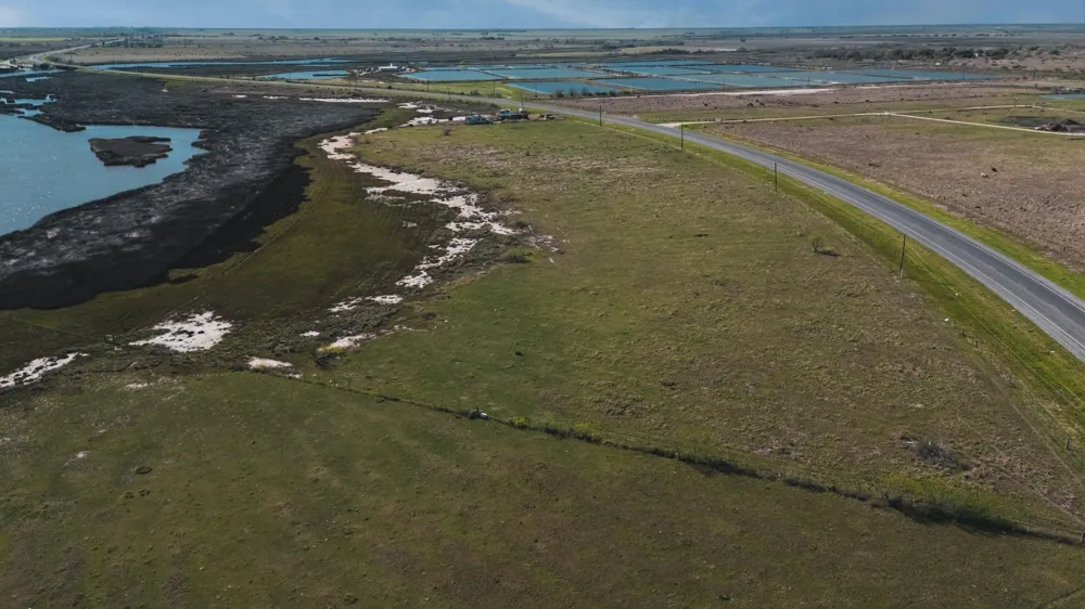 Hwy 35 W Palacios, TX 77465