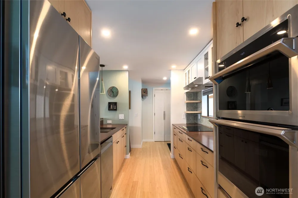 200 East St #D107 Friday Harbor, WA 98250