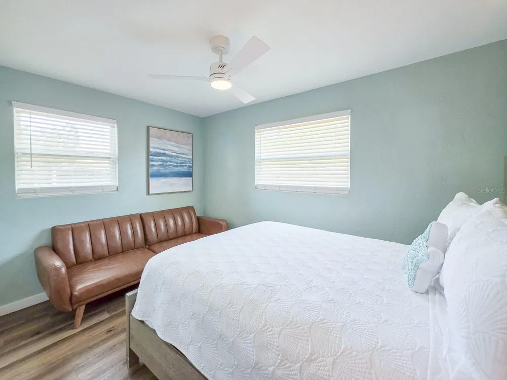 1807 GOLFVIEW BOULEVARD South Daytona, FL 32119
