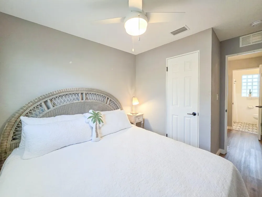1807 GOLFVIEW BOULEVARD South Daytona, FL 32119