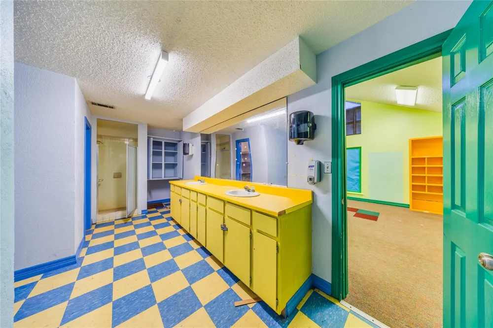 4227 Old Chocolate Bayou Road Manvel, TX 77578