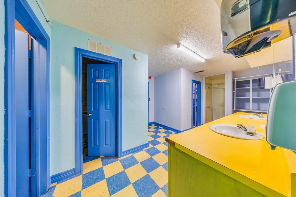 4227 Old Chocolate Bayou Road Manvel, TX 77578