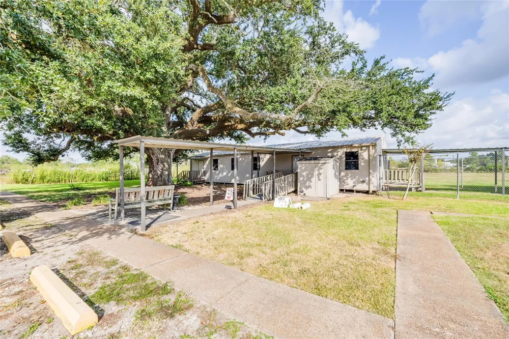 4227 Old Chocolate Bayou Road Manvel, TX 77578