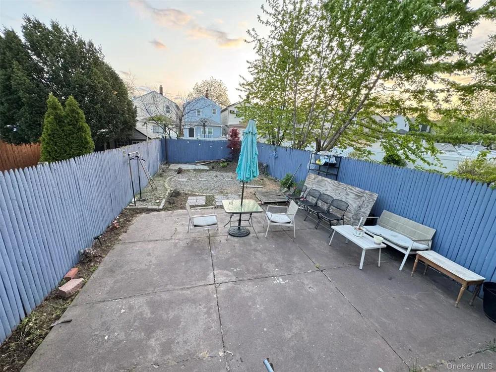 8936 90th Street Woodhaven, NY 11421