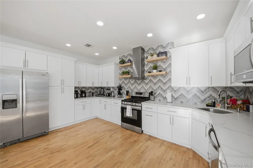 4 Picnic Woods Road Clintondale, NY 12515
