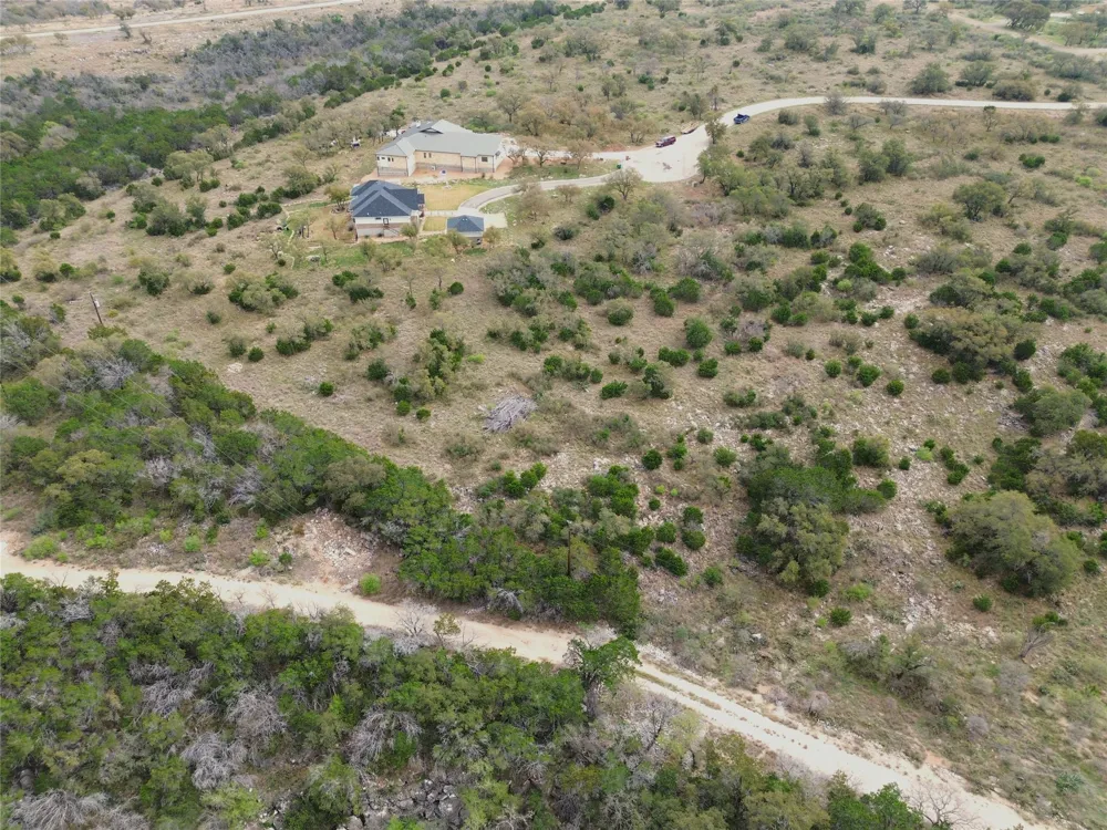 33 Eagle Feather Kingsland, TX 78639