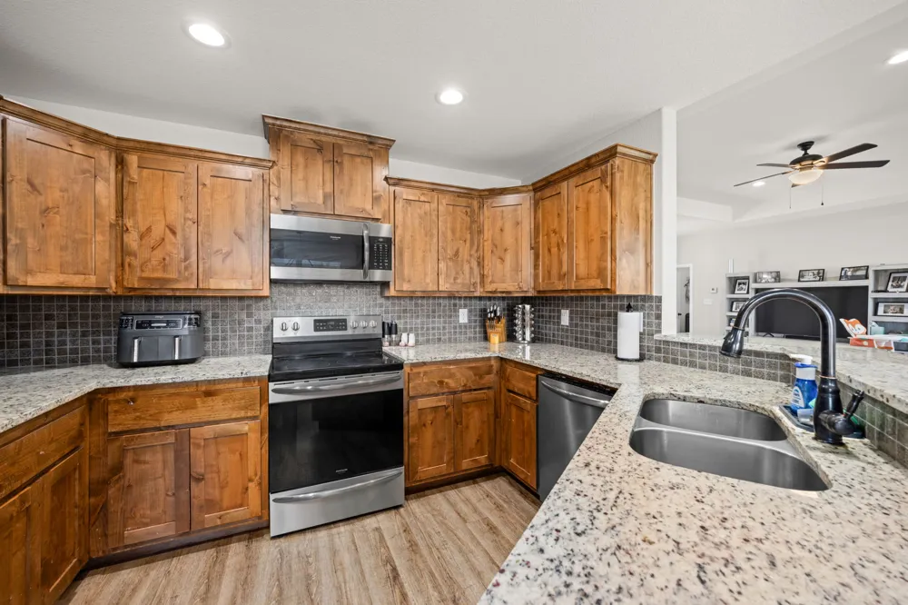 1313 Sandstone Cove Lampasas, TX 76550