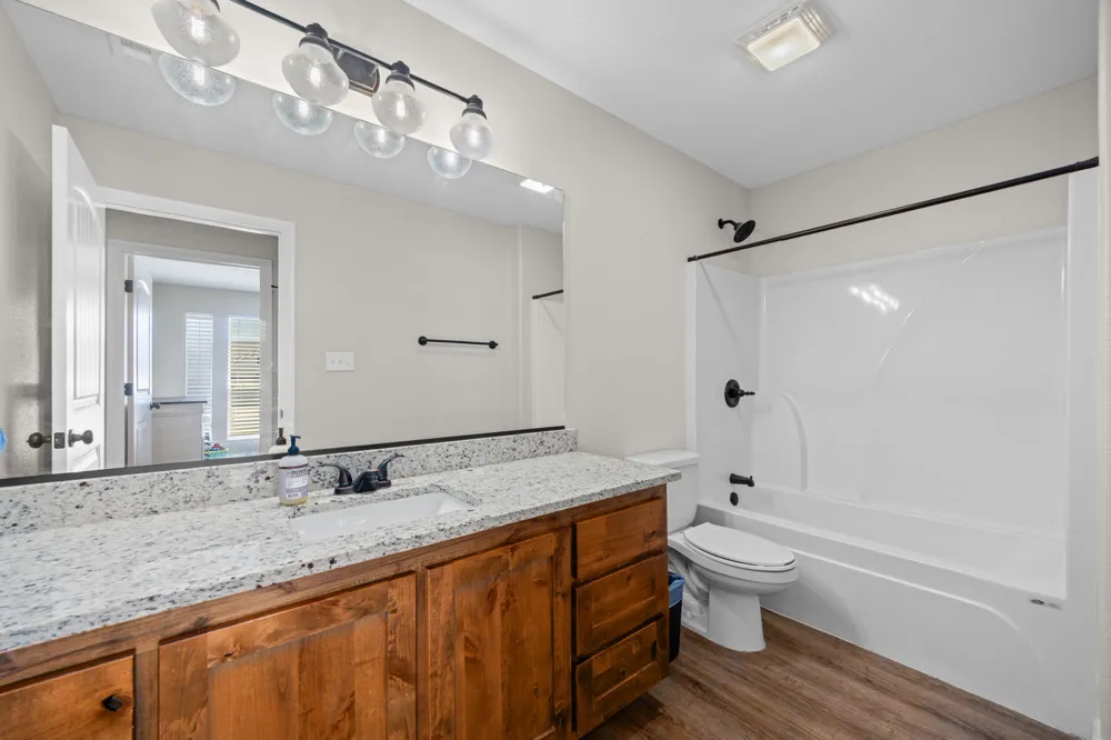 1313 Sandstone Cove Lampasas, TX 76550