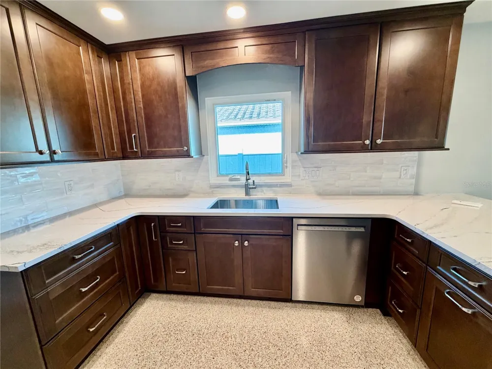 17045 DOLPHIN DRIVE North Redington Beach, FL 33708
