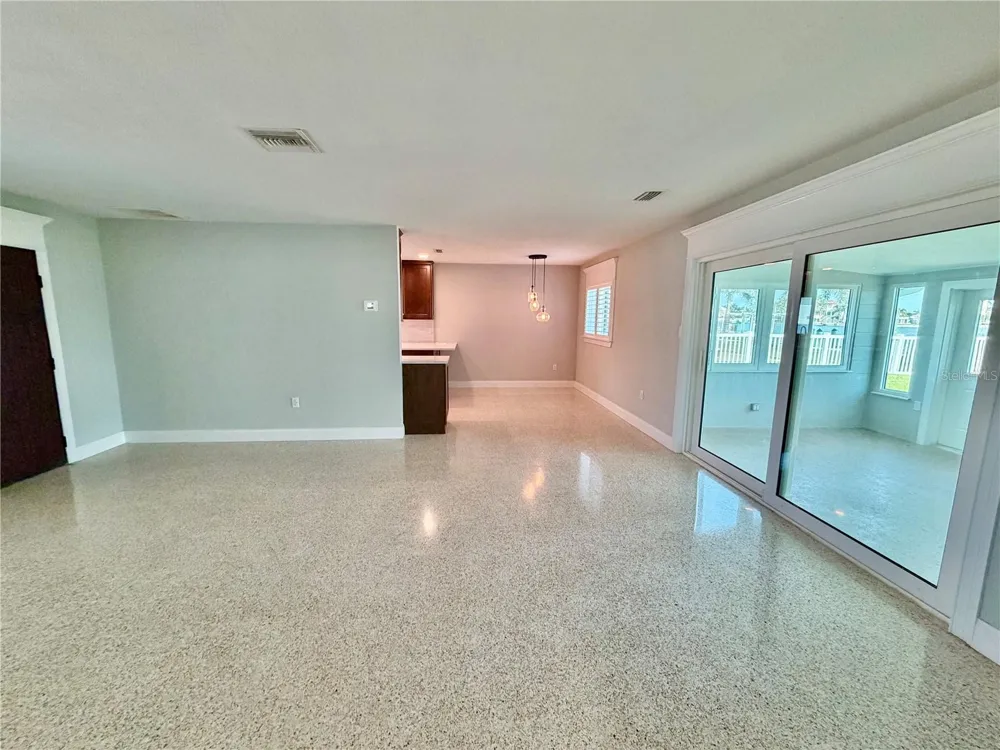 17045 DOLPHIN DRIVE North Redington Beach, FL 33708