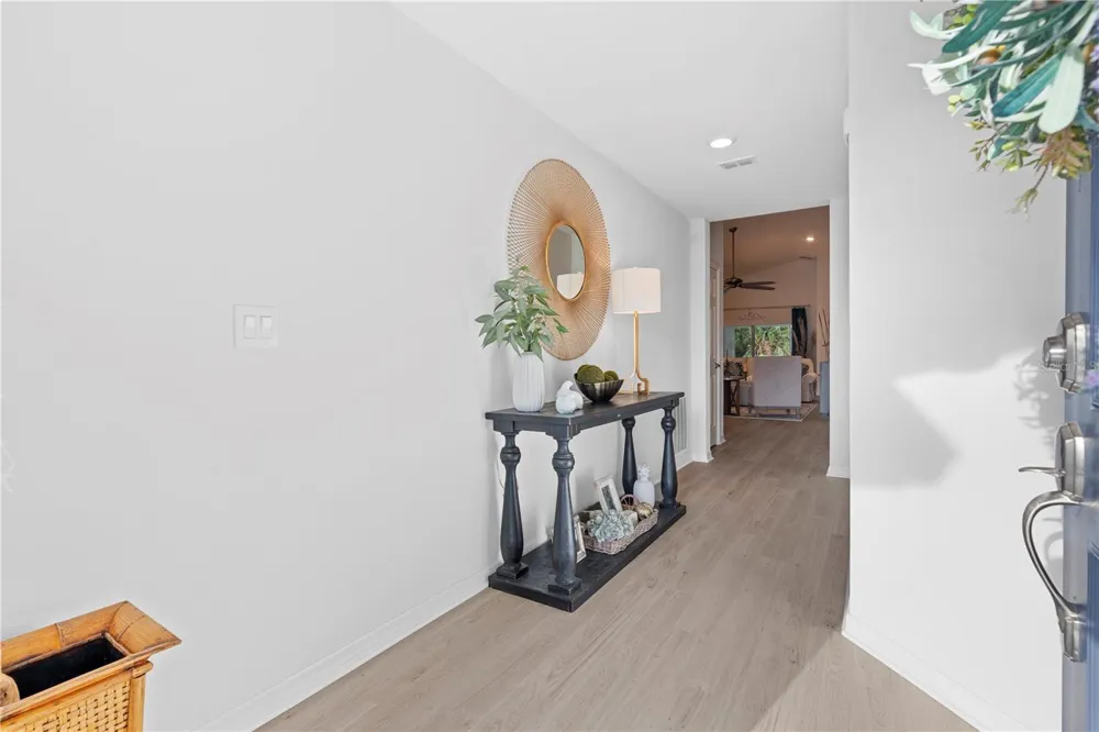 956 ARUBA AVENUE Mulberry, FL 33860