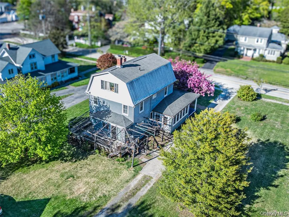 630 New Suffolk Road Cutchogue, NY 11935