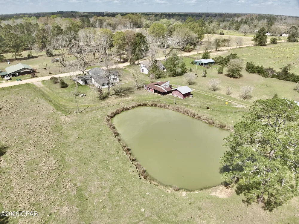 4906 Galloway Road Graceville, FL 32440