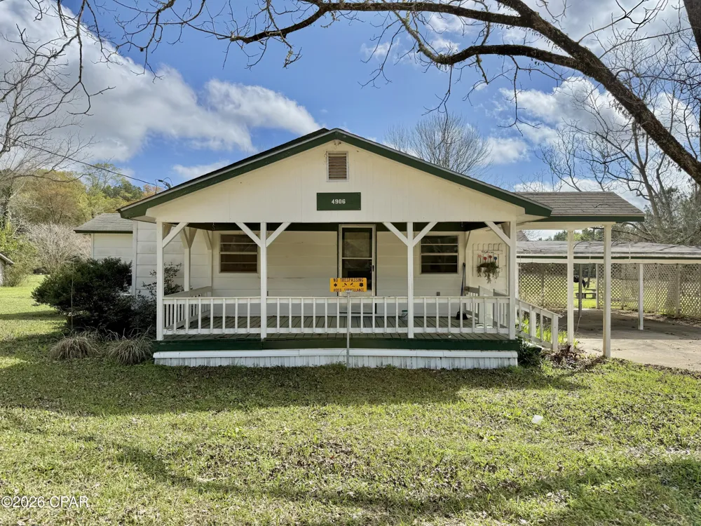 4906 Galloway Road Graceville, FL 32440