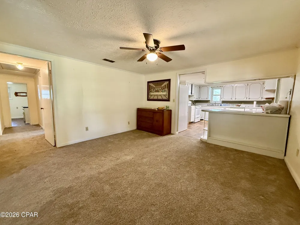 4906 Galloway Road Graceville, FL 32440