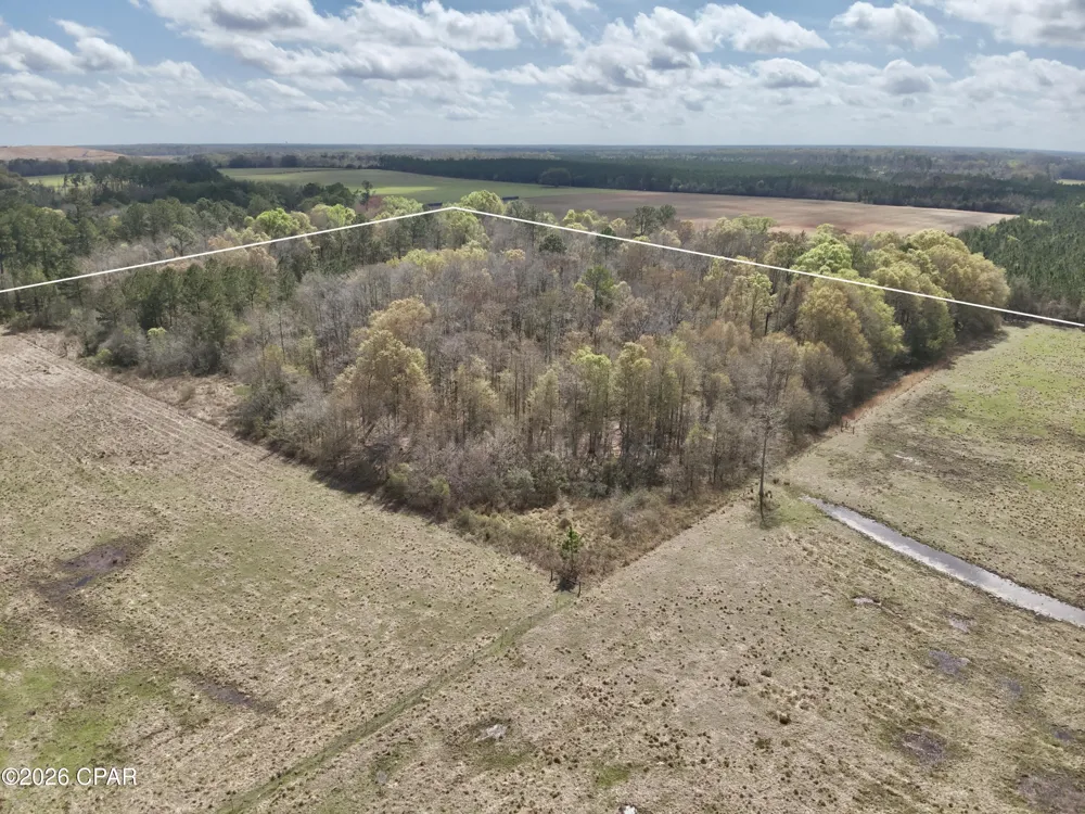 4906 Galloway Road Graceville, FL 32440