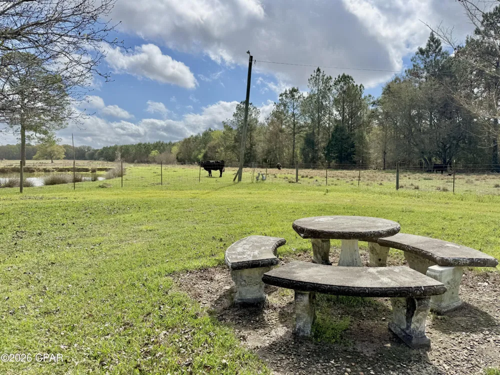 4906 Galloway Road Graceville, FL 32440