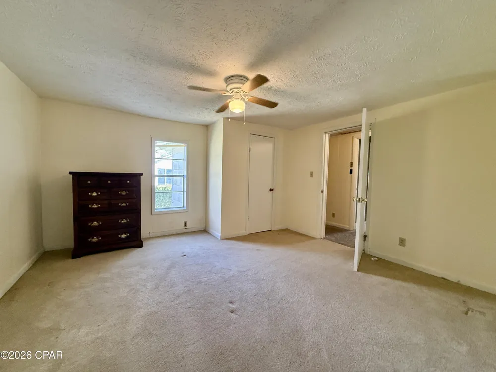 4906 Galloway Road Graceville, FL 32440