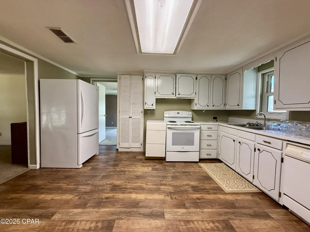 4906 Galloway Road Graceville, FL 32440