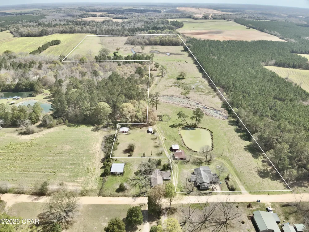 4906 Galloway Road Graceville, FL 32440