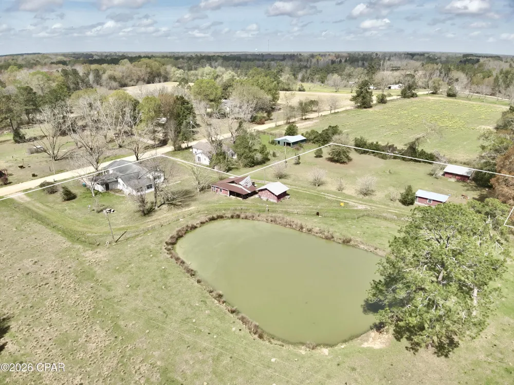4906 Galloway Road Graceville, FL 32440