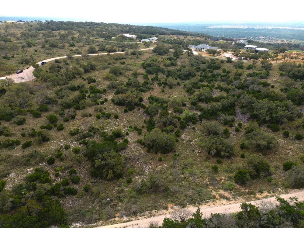 34 Eagle Feather Kingsland, TX 78639