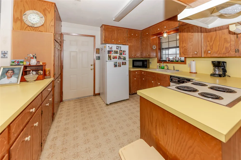 182 Norma Jean Boulevard Smithville, TX 78957