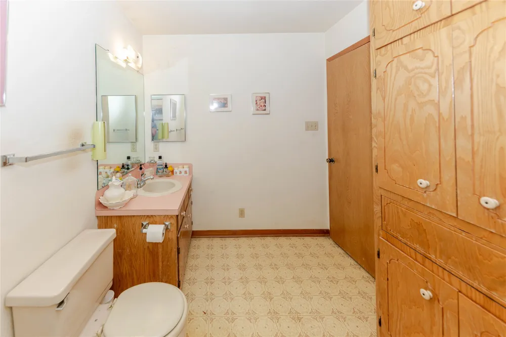 182 Norma Jean Boulevard Smithville, TX 78957