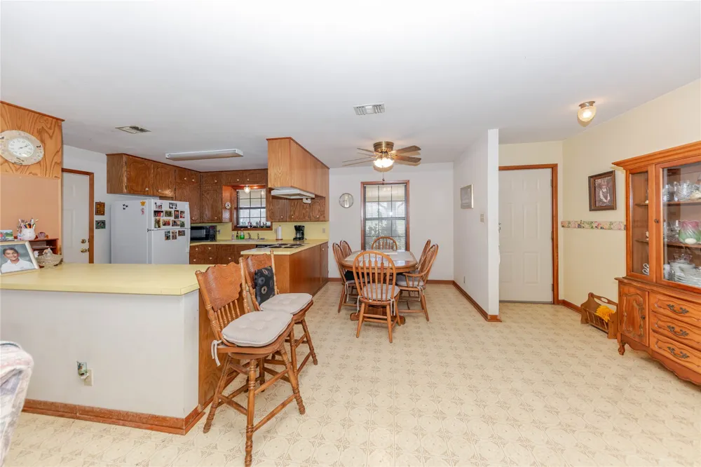 182 Norma Jean Boulevard Smithville, TX 78957
