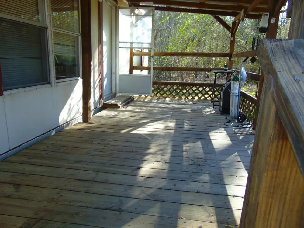 889 Rio Grande Goodrich, TX 77351