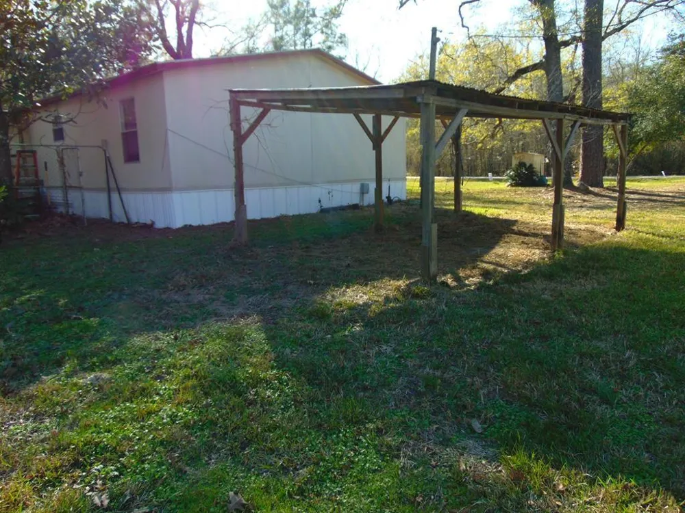 889 Rio Grande Goodrich, TX 77351