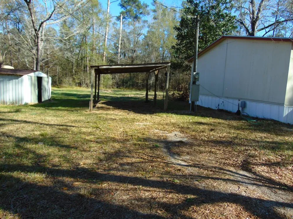 889 Rio Grande Goodrich, TX 77351