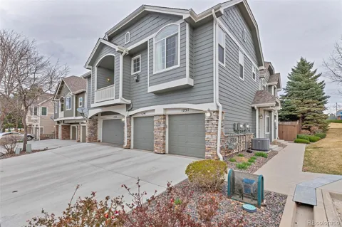 1237 Carlyle Park Circle