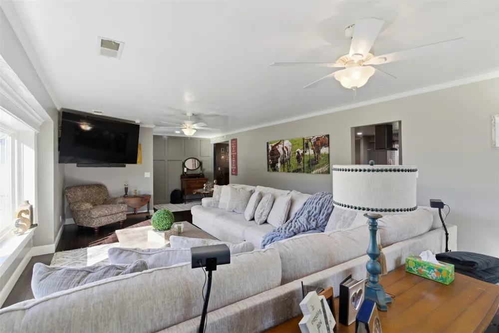 1115 County Road 2102 Lometa, TX 76853