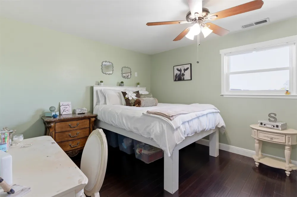 1115 County Road 2102 Lometa, TX 76853