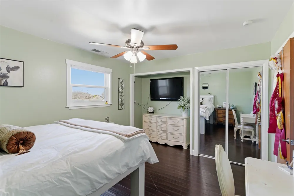 1115 County Road 2102 Lometa, TX 76853