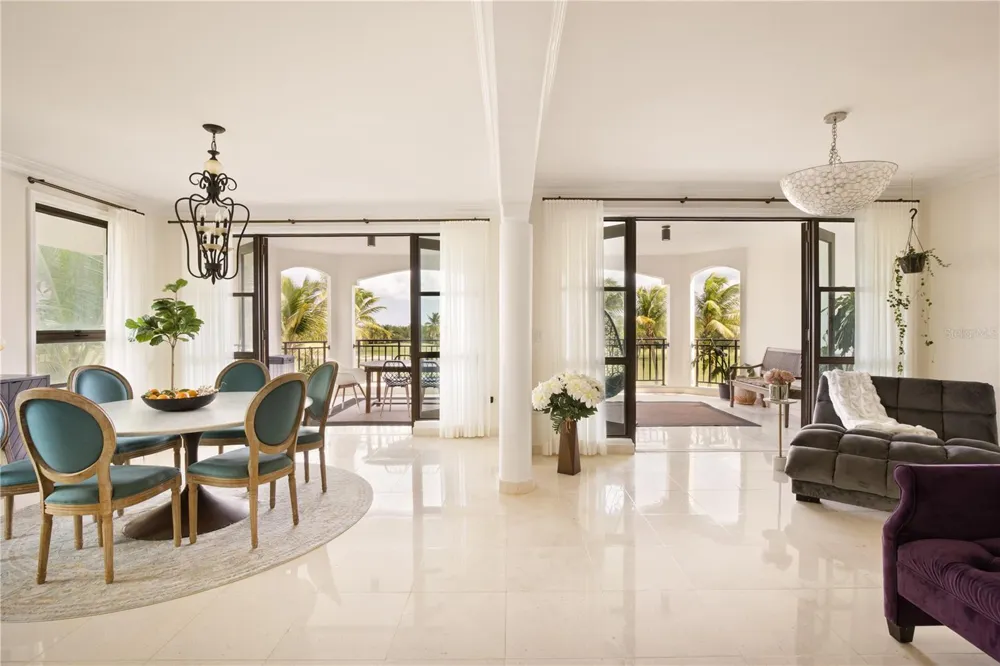 400 COCO BEACH #301 Rio Grande, PR 00745