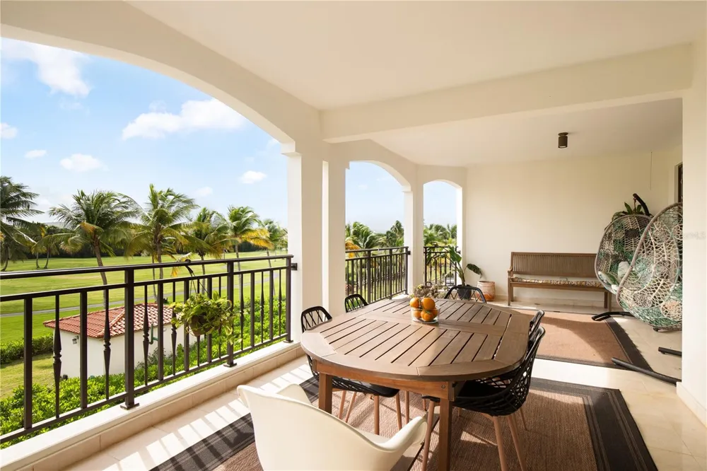 400 COCO BEACH #301 Rio Grande, PR 00745