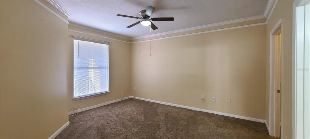 17902 VILLA CREEK DRIVE #17902 Tampa, FL 33647