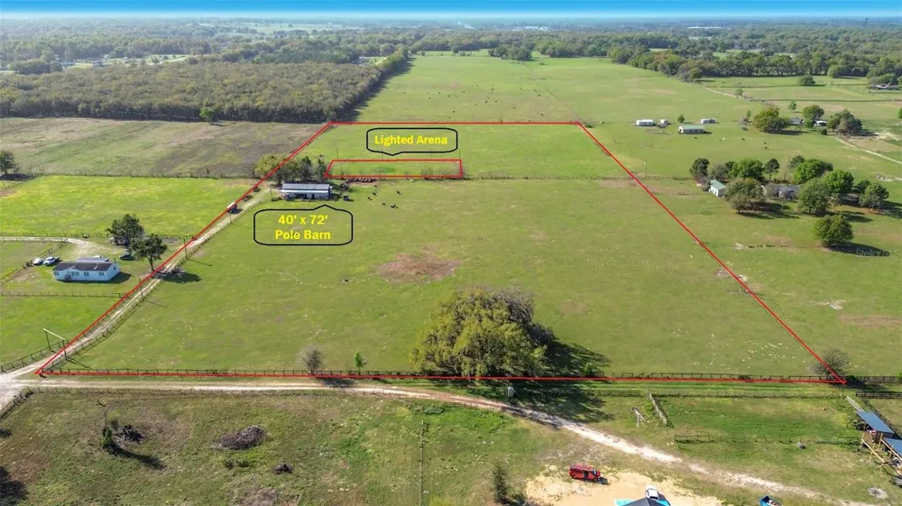 855 NE 107TH ROAD Oxford, FL 34484