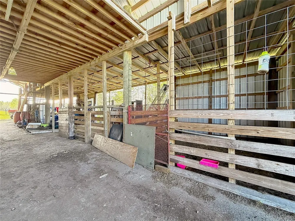 855 NE 107TH ROAD Oxford, FL 34484