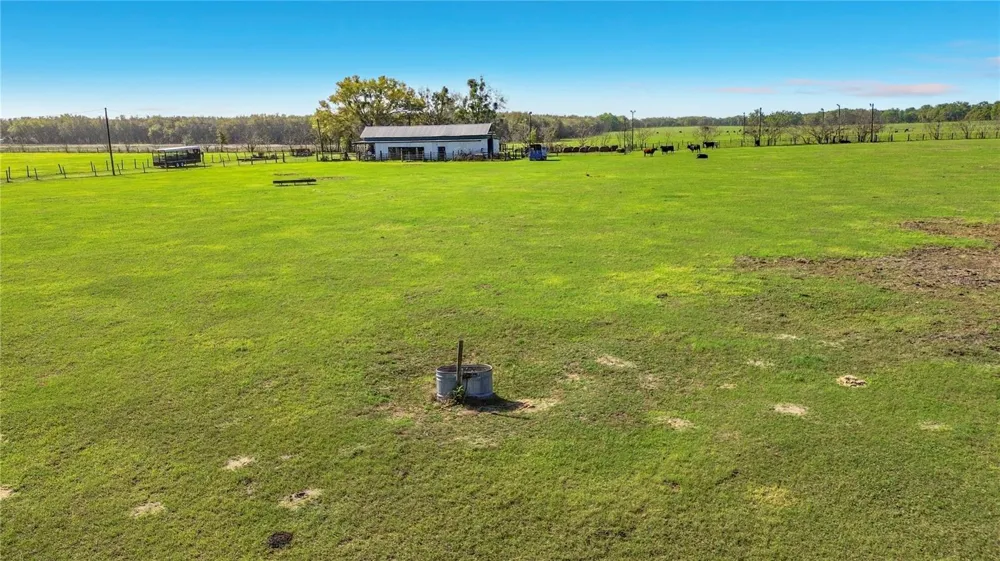 855 NE 107TH ROAD Oxford, FL 34484