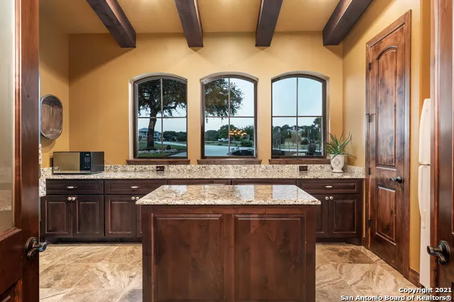 189 SHIMMERING SHORE CT Spring Branch, TX 78070