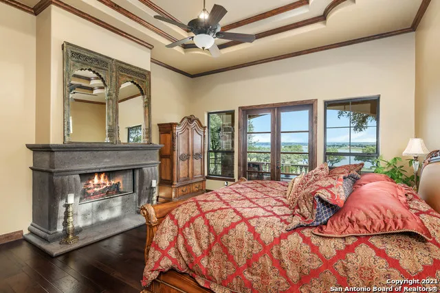 189 SHIMMERING SHORE CT Spring Branch, TX 78070