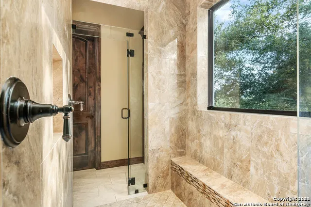 189 SHIMMERING SHORE CT Spring Branch, TX 78070