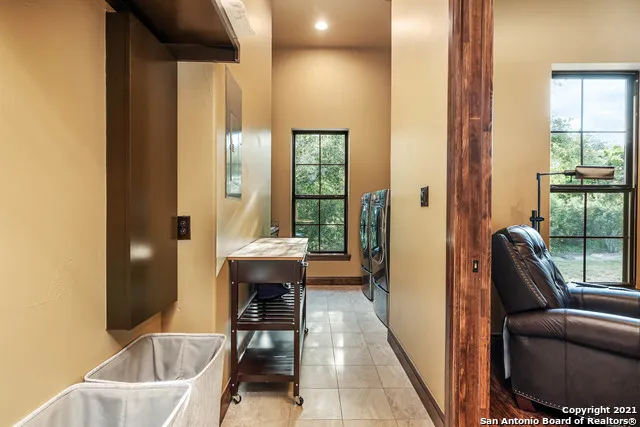 189 SHIMMERING SHORE CT Spring Branch, TX 78070