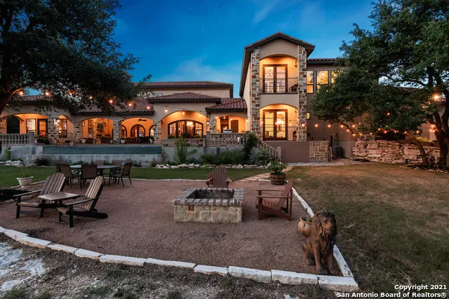 189 SHIMMERING SHORE CT Spring Branch, TX 78070