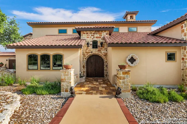 189 SHIMMERING SHORE CT Spring Branch, TX 78070